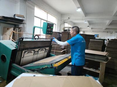 太湖金融精準紓困 助力紙制品銷售企業(yè)破局前行，邁向高質(zhì)量發(fā)展